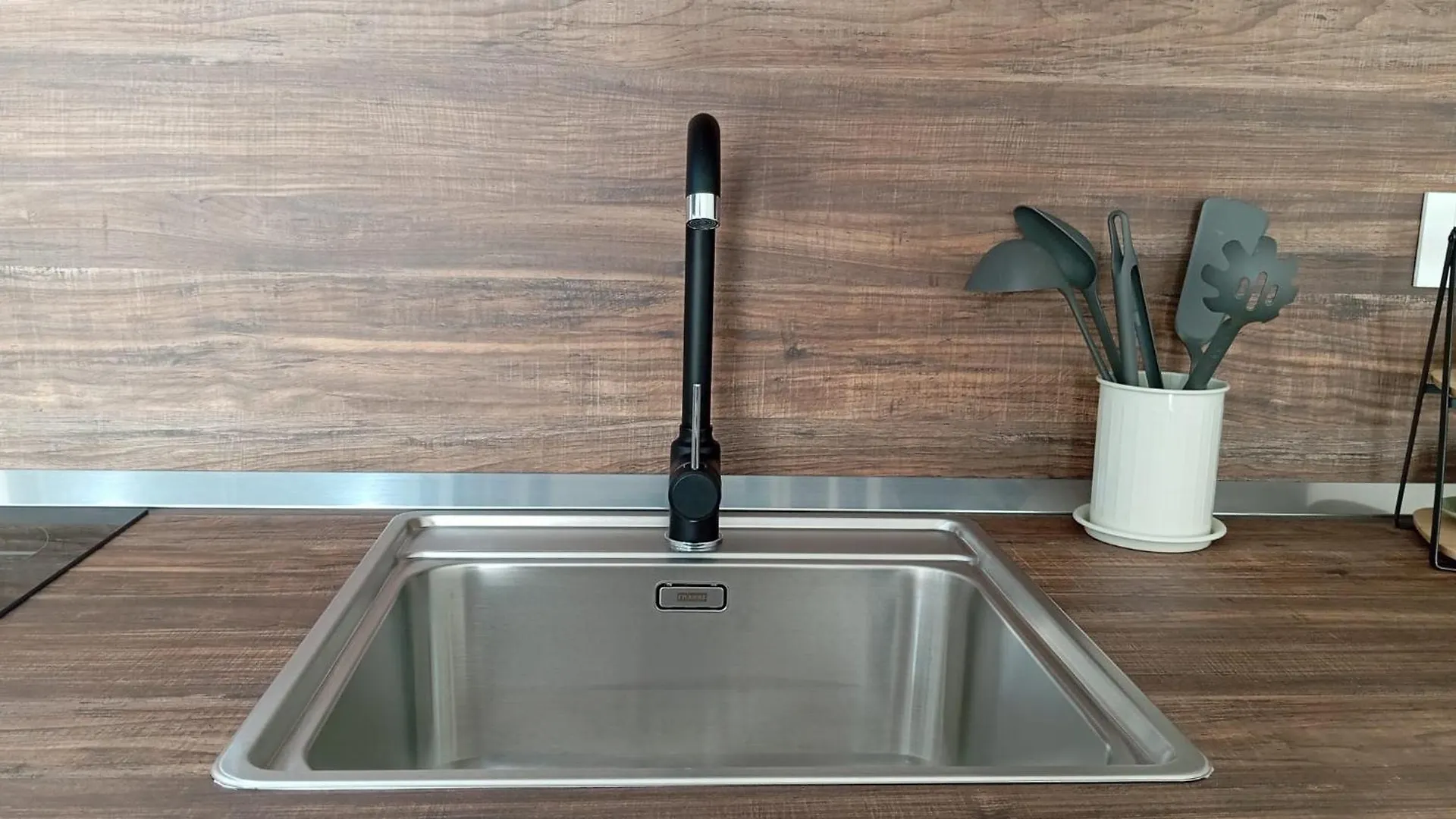 Cconforthotels Mimi Apartment Bari 0*,  Italien